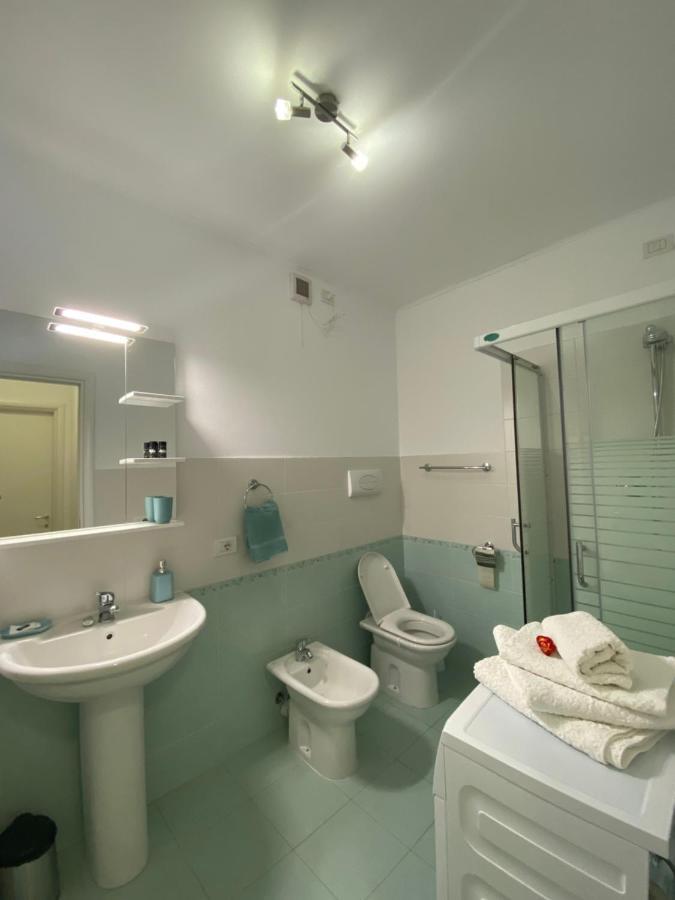 Central Apartment Timisoara Esterno foto